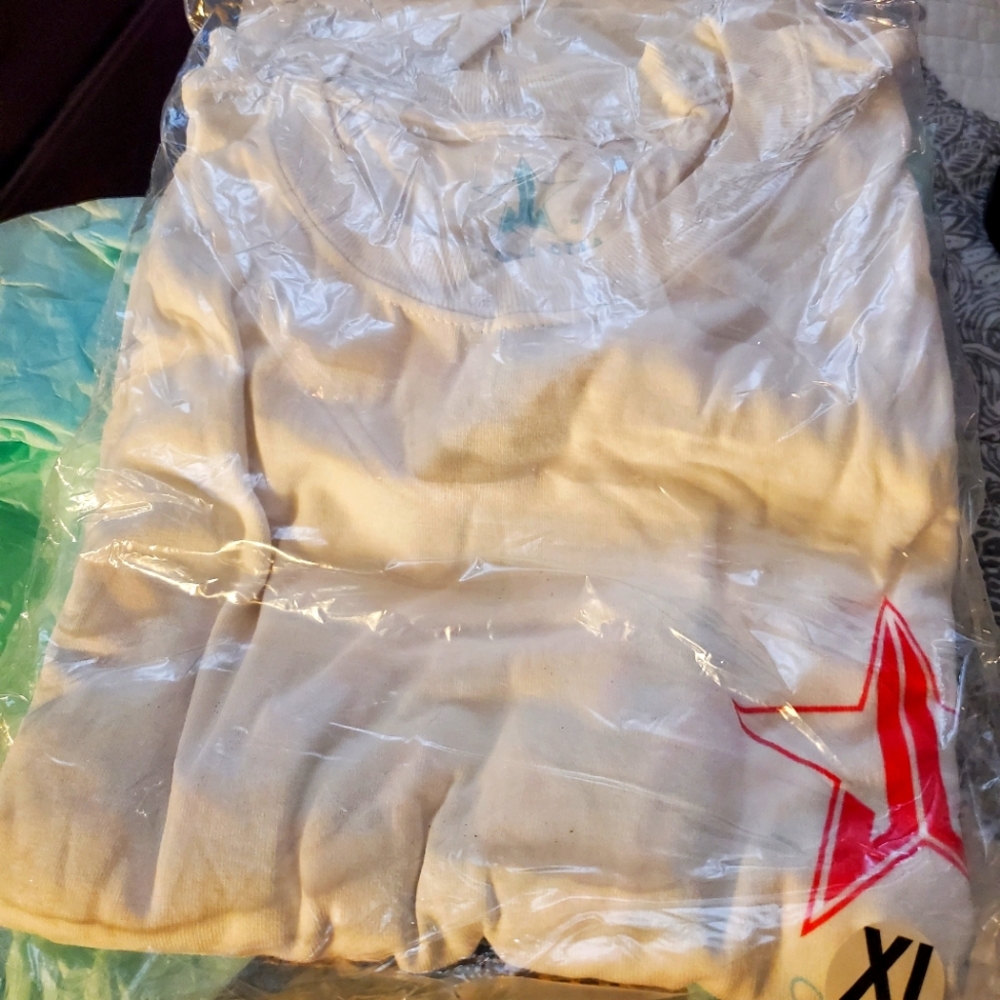 Jeffree Star Winter Top xl